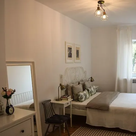 Citybrejk Hubska Apartamento *